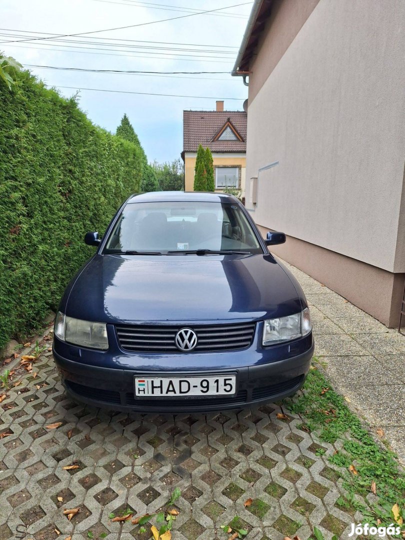 Eladó Volkswagen Passat 1.6 Benzin