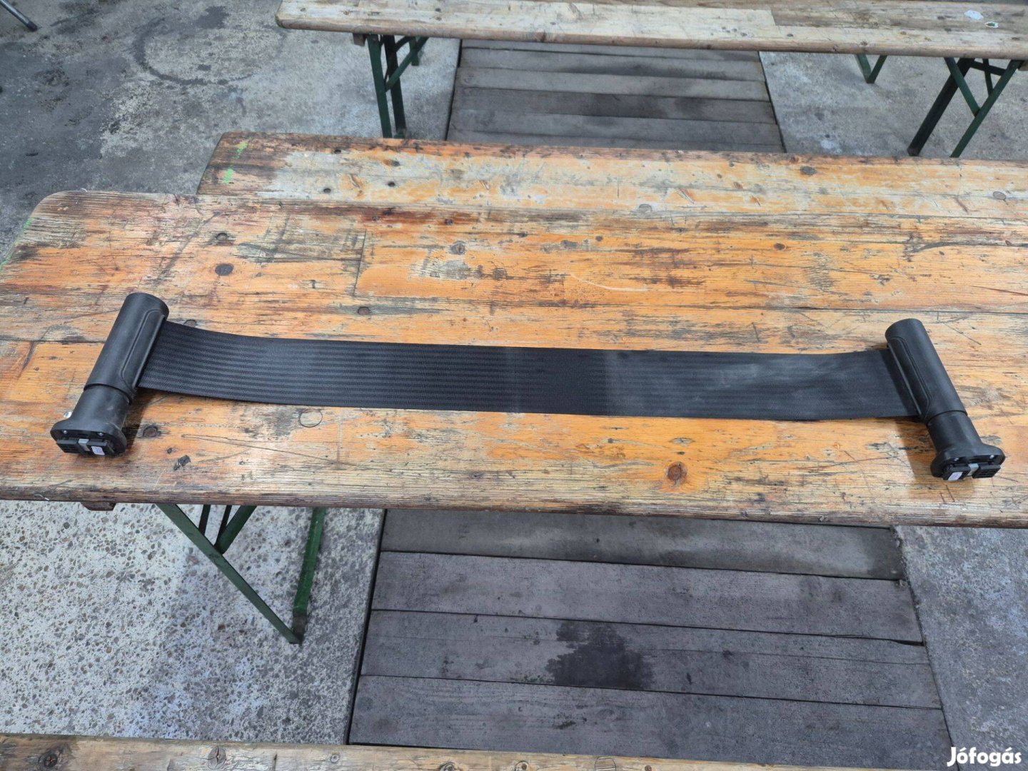 Eladó Volkswagen Passat B6 csomagrögzítő