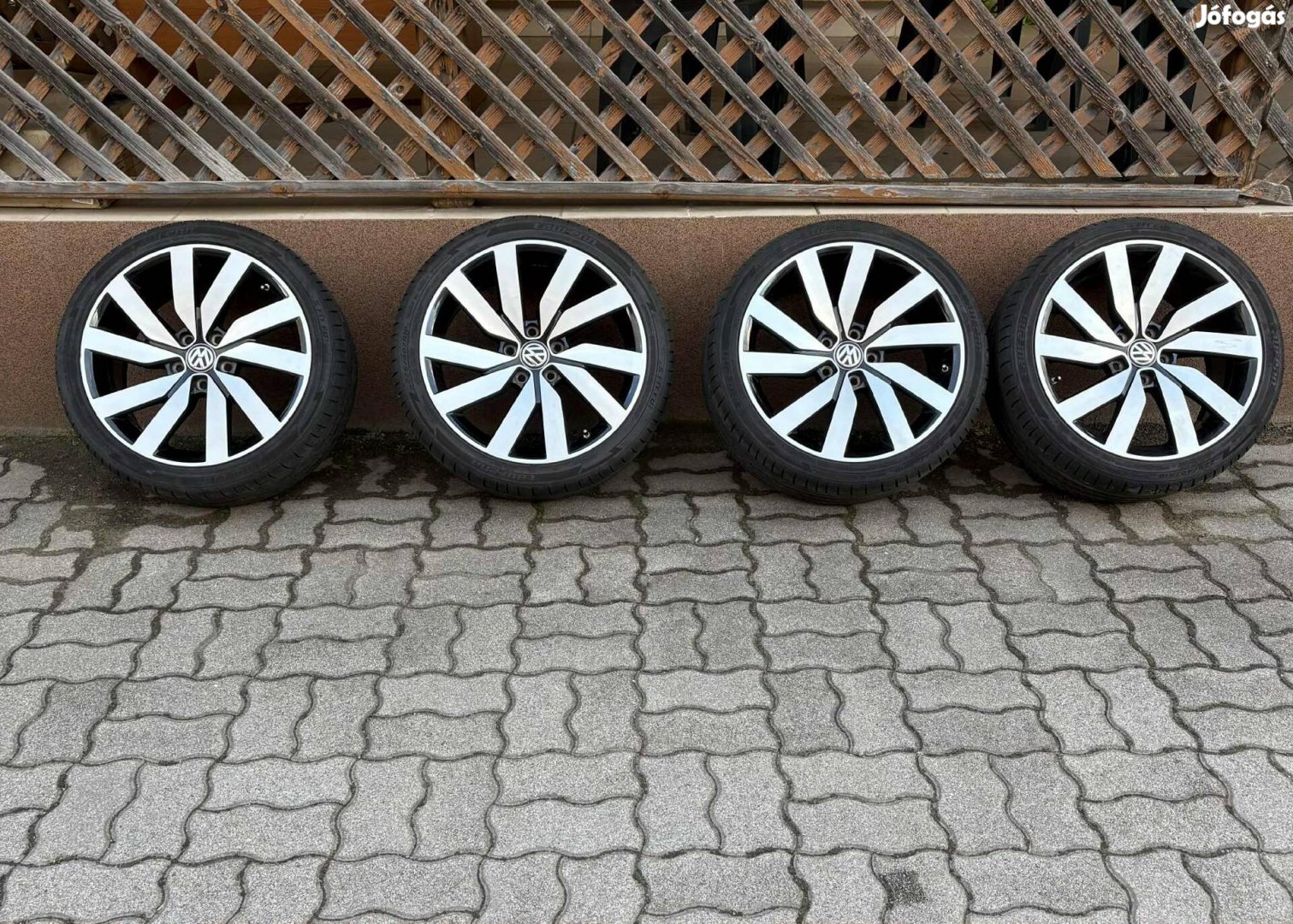 Eladó Volkswagen "18"-as Marseille alufelni.