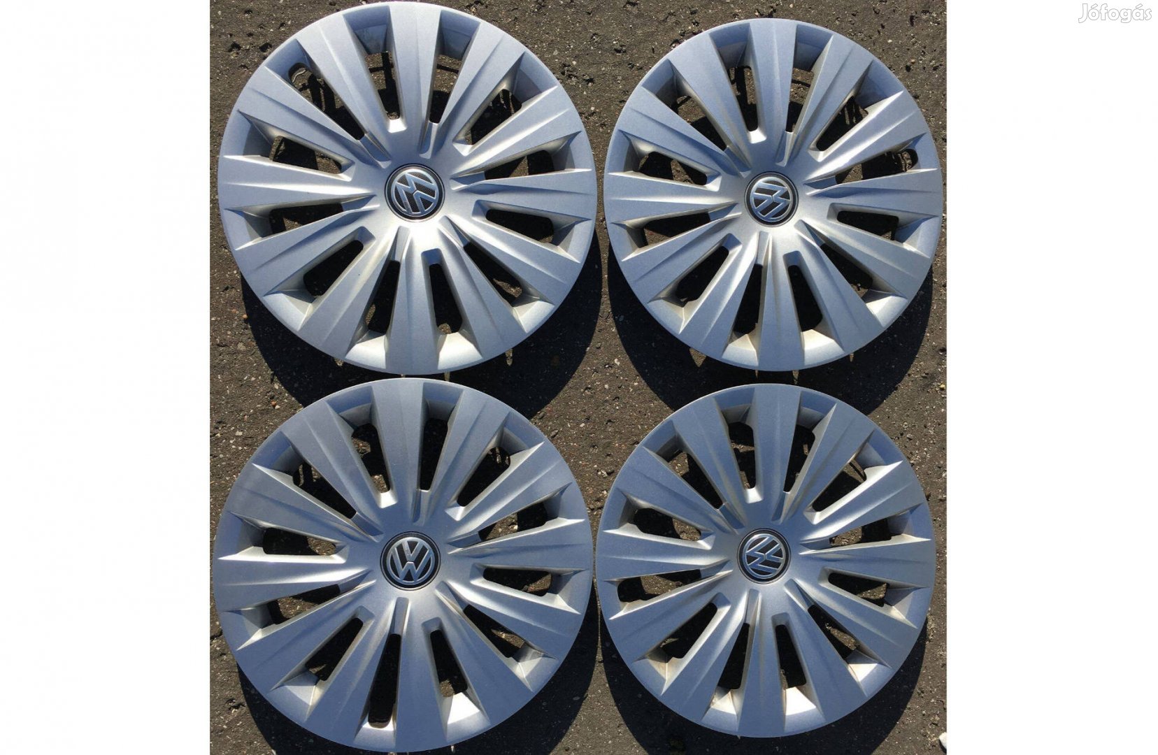 Eladó Vw Volkswagen 15" dísztárcsa 15 coll méret gyári szett 4db
