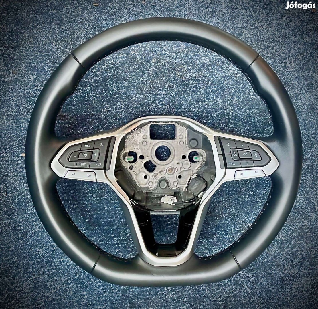 Eladó Vw Volkswagen Mk8 hibátlan érintésérzékelős bőrkormány. Bp/posta