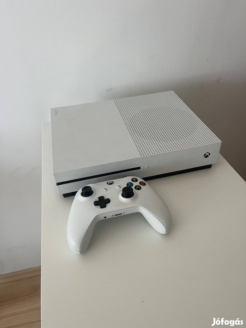 Eladó Xbox One S