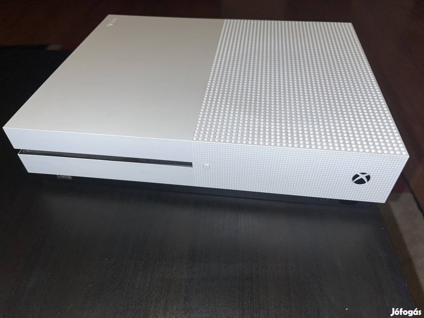 Eladó Xbox One S 