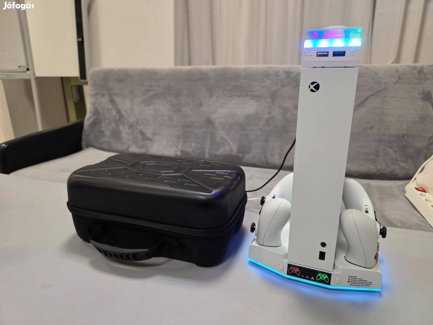 Eladó Xbox Series S 512 1TB bővítés 2 kontroller