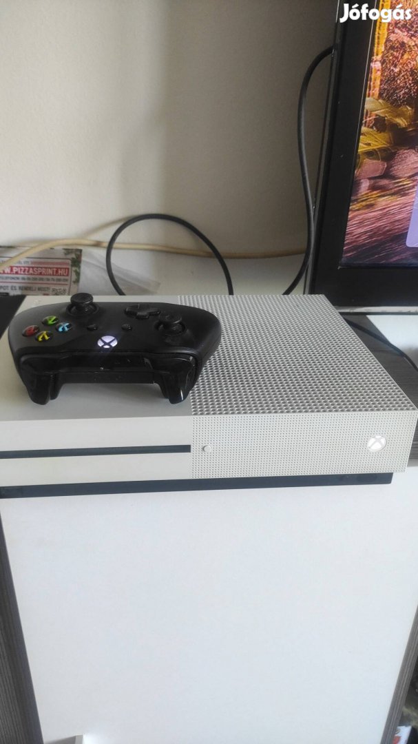 Eladó Xbox Van S 1 terrás 1 db karral ,tele játékokkal Ár Alatt
