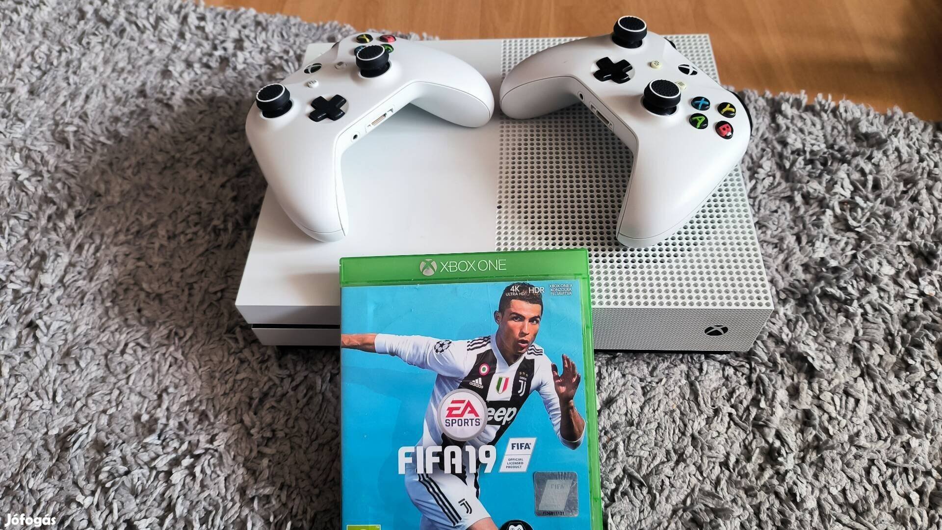 Eladó Xbox one s