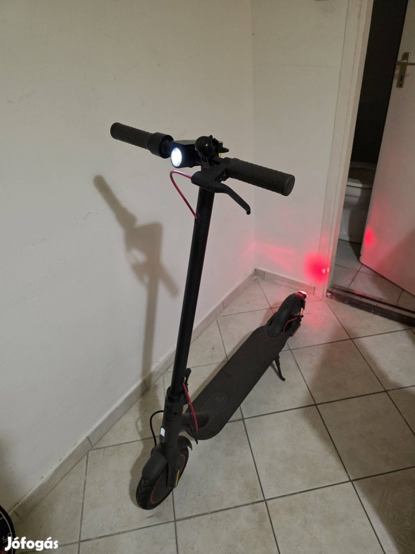 Eladó Xiaomi Electric scooter pro 2 elektromos roller!
