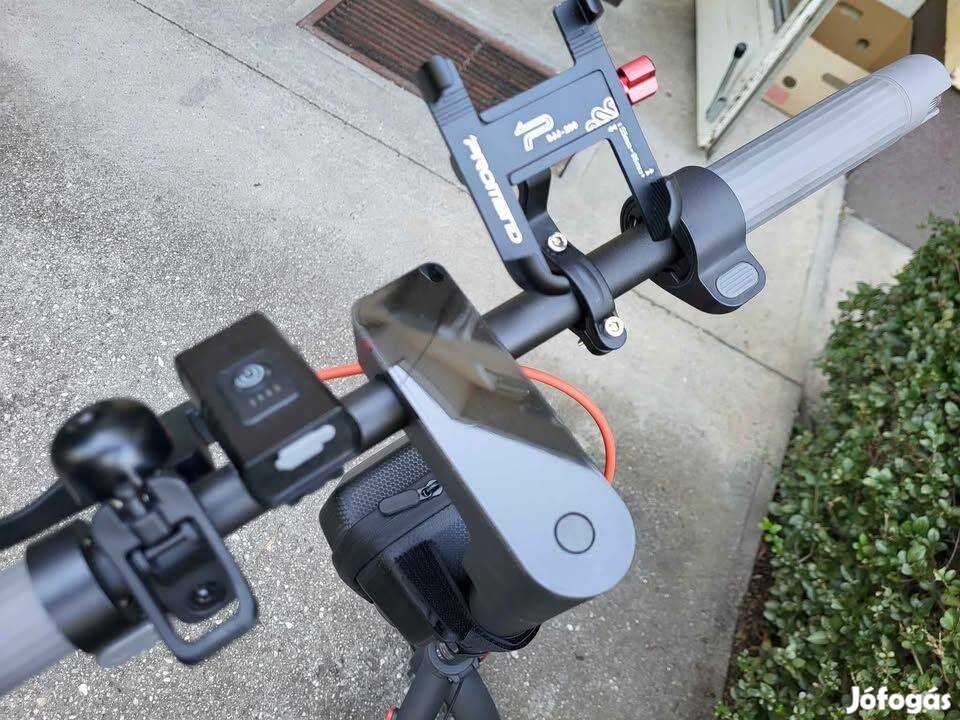 Eladó Xiaomi Elektromos roller 4 Pro Gen2 EU