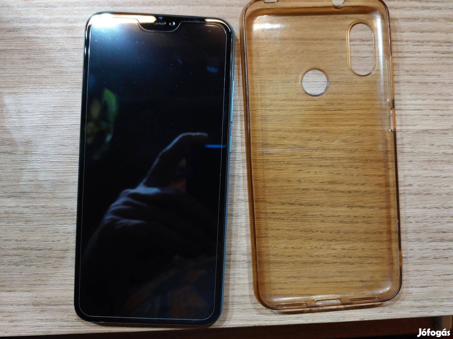 Eladó Xiaomi Mi A2 Lite / Redmi 6 pro