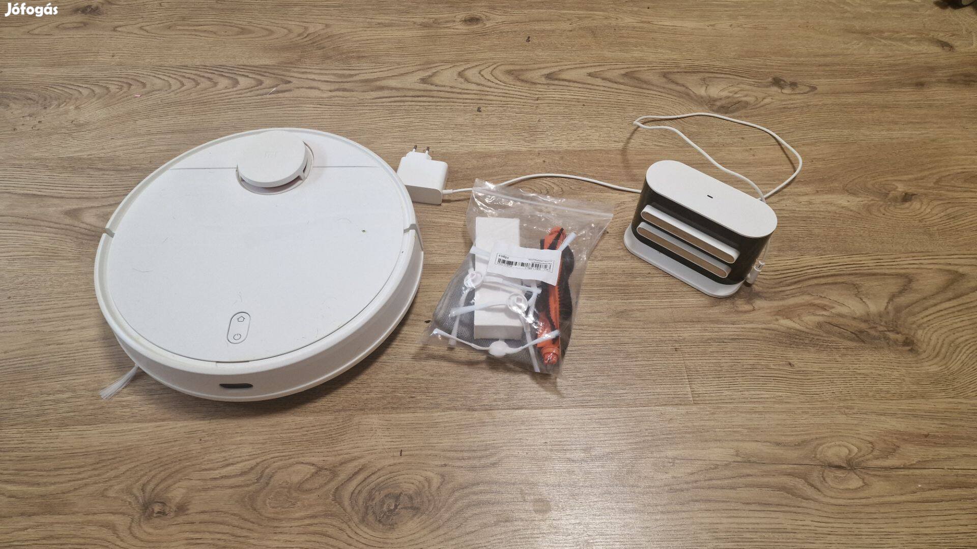 Eladó Xiaomi Mi Robot Vacuum-Mop Pro
