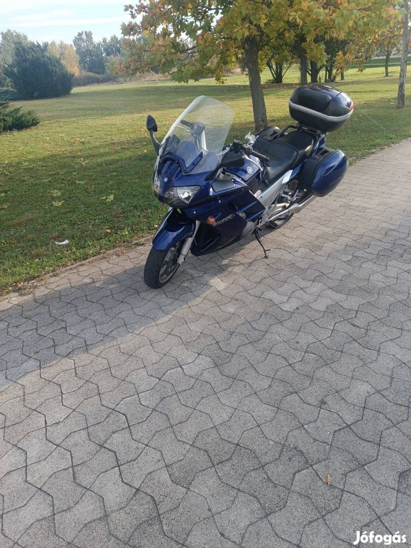 Eladó Yamaha FJR 1300 Túra -Sport motor