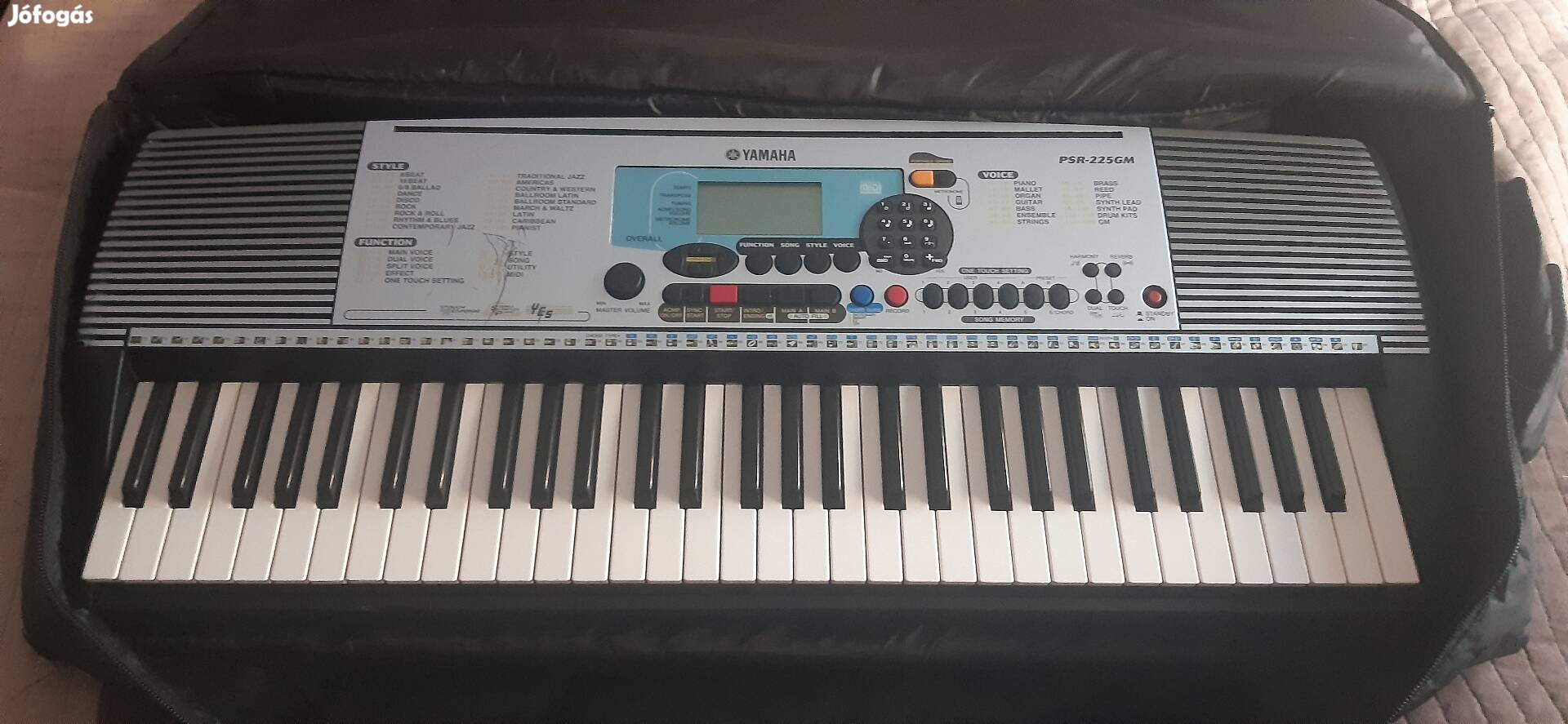 Eladó Yamaha PSR225GM szintetizátor