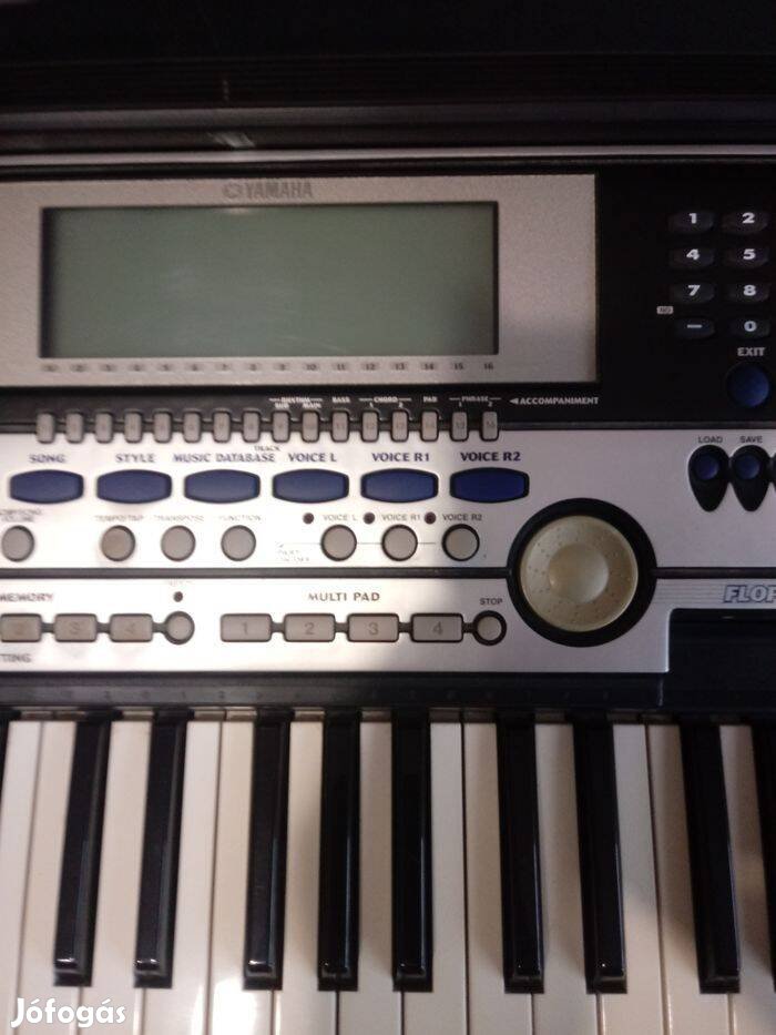 Eladó Yamaha PSR-550 Szintetizátor