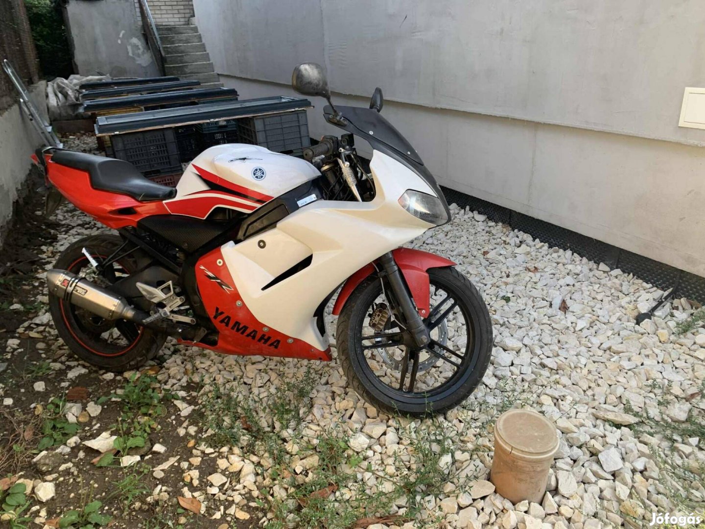 Eladó Yamaha motor
