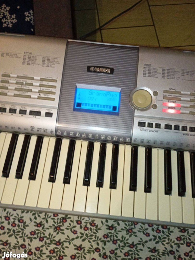 Eladó Yamaha psr-295 szintetizátor