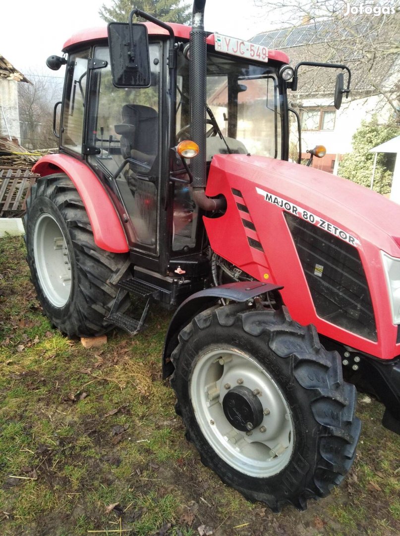 Eladó Zetor traktor