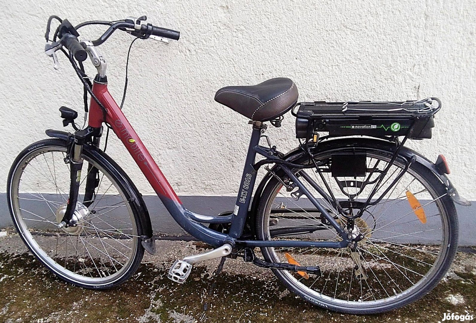 Eladó, 28" elektromos kerékpár gázkaros , jó akkuval!