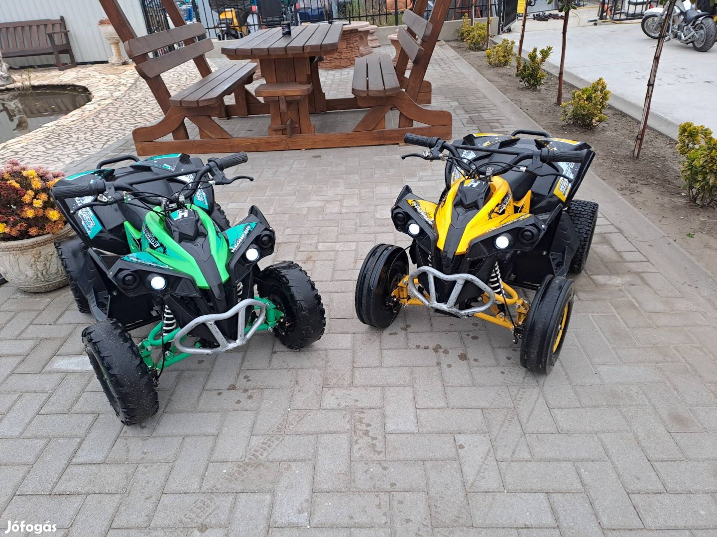 Eladó  2db 2019-es highper renegade elektromos gyerek quad 48v 1