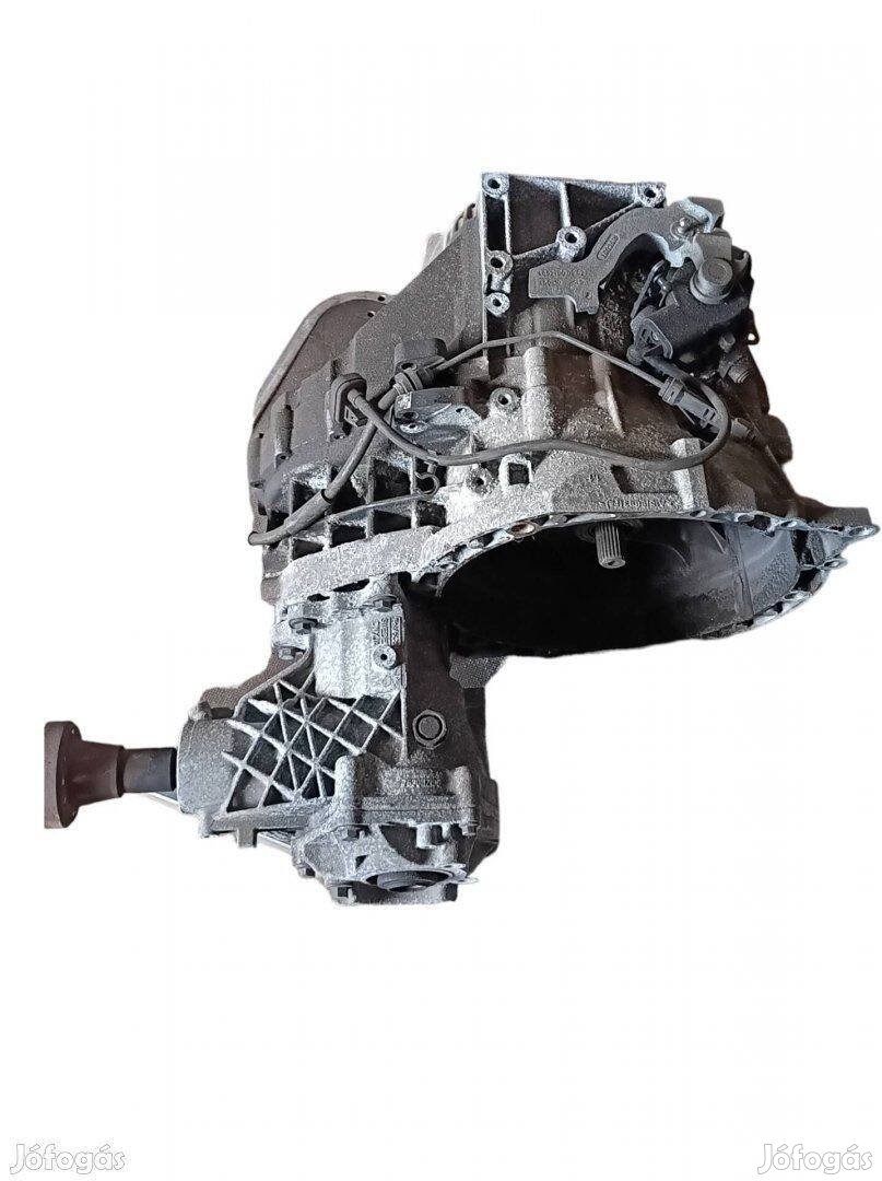 Eladó! 7530112190 ford kuga mk1 osztómű váltó 4x4