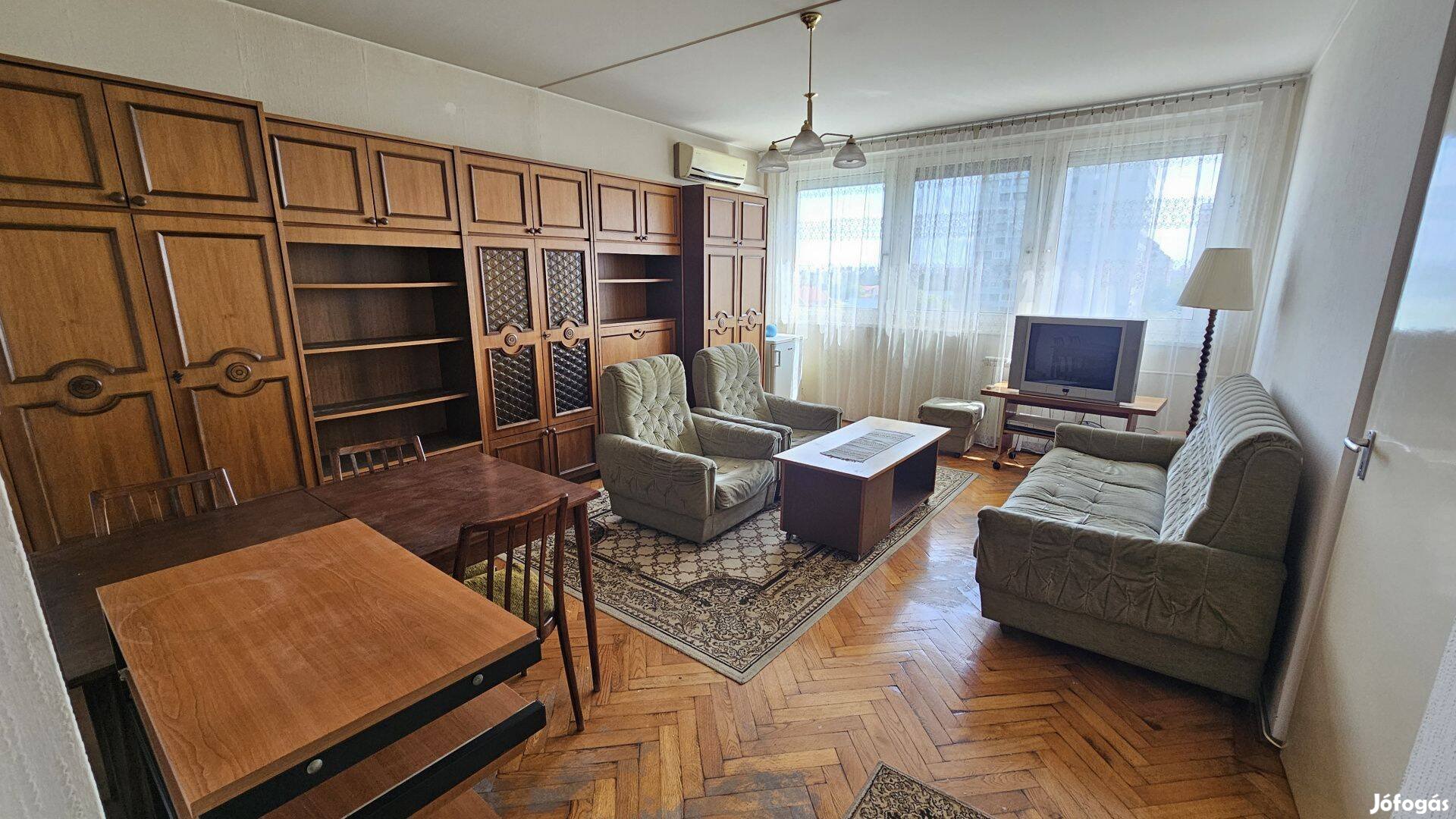 Eladó! Budapest 21, Kossuth Lajos utca / társasházi lakás