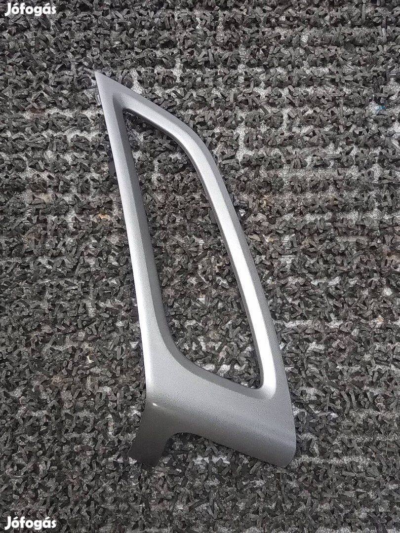 Eladó! Ford focus MK3 szellőző keret