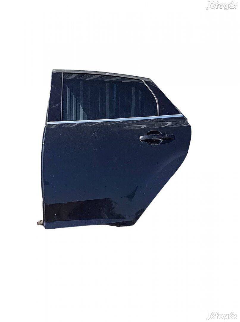 Eladó! Ford focus mk3 bal hátsó ajtó ötajtós négyajtós