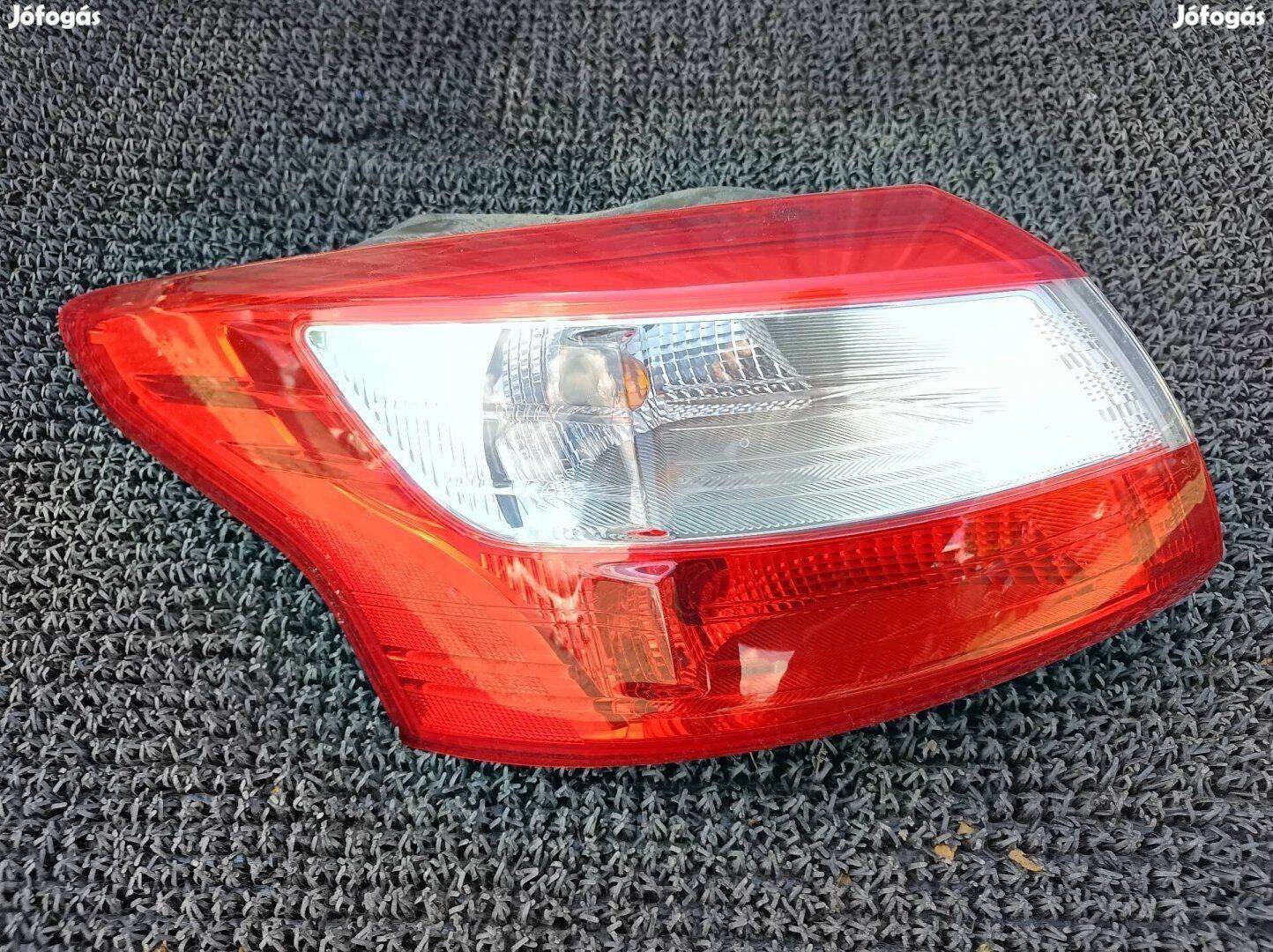 Eladó! Ford focus mk3 bal hátsó lámpa Szedán