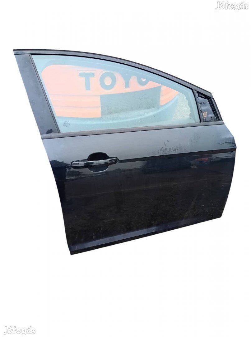 Eladó! Ford focus mk3 jobb első ajtó fekete