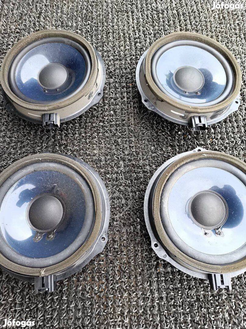 Eladó! Ford mondeo mk4 hangszóró