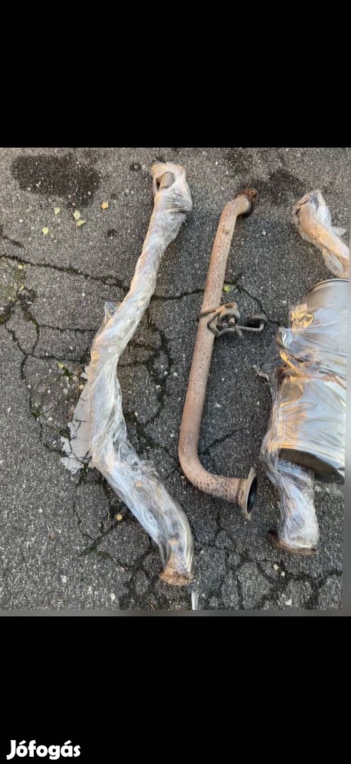 Elado! Gyári Dyna 150 /100 komplett kipufogó Toyota