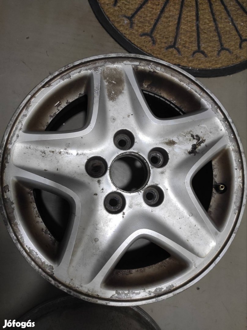 Eladó Honda alufelni garnitúra!