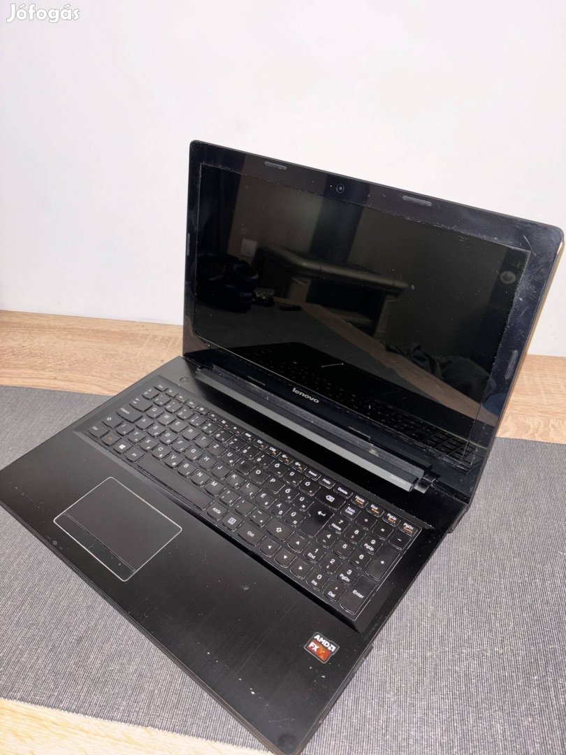 Eladó! Lenovo Z50-75 Laptop, töltővel és ajándék egérrel!