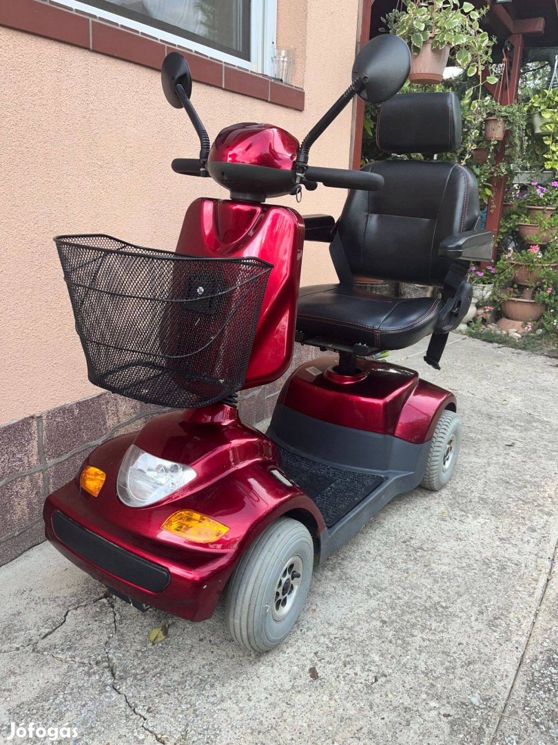 Eladó! Moped,motor,mozgássérült