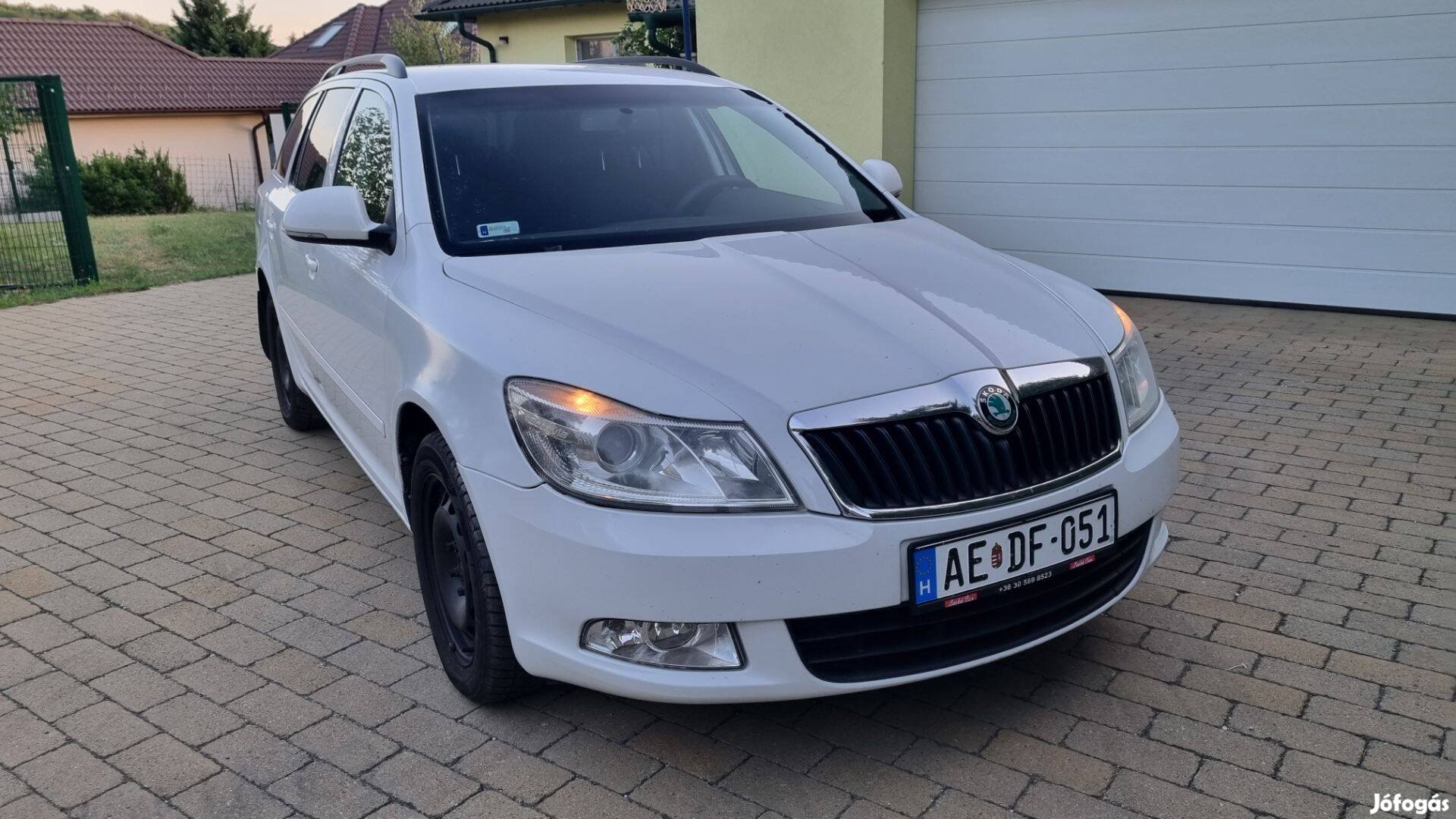 Eladó! Skoda Octavia Combi 1.6 CR TDI Elegance