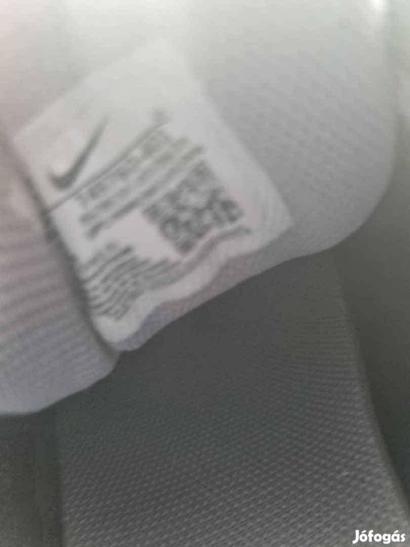 Eladó, Új Nike Air Max Command Leather Férfi Cipő