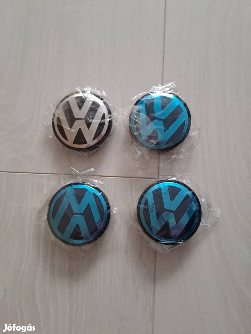 Eladó  Volkswagen autógumi kupakok