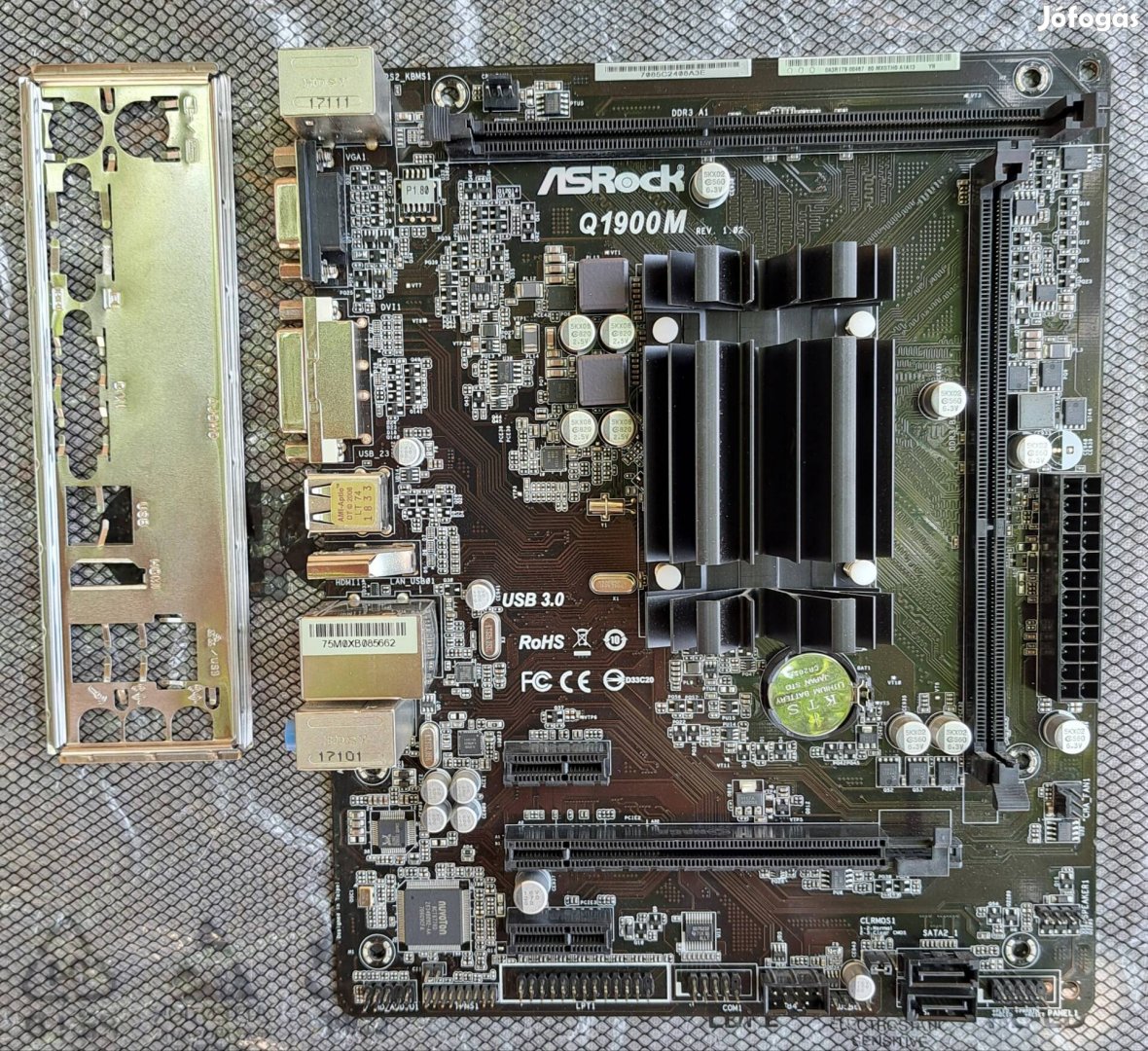 Eladó : Asrock lap/HDMi/DDR3/int 4magos processzoros alaplap !