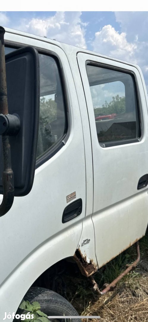 Elado ! Doka bal hátsó ajto uveg Dyna Toyota 