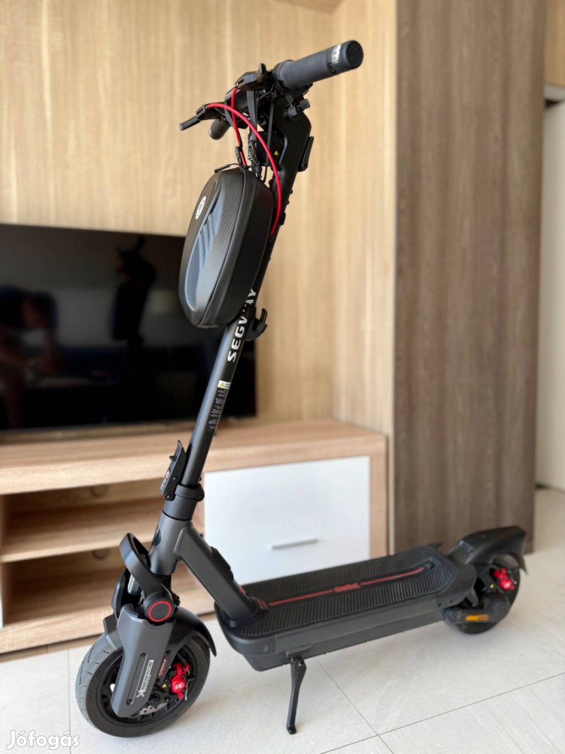Eladó - Segway Max G3 - 2 hónapos (Alzából) - makulátlan