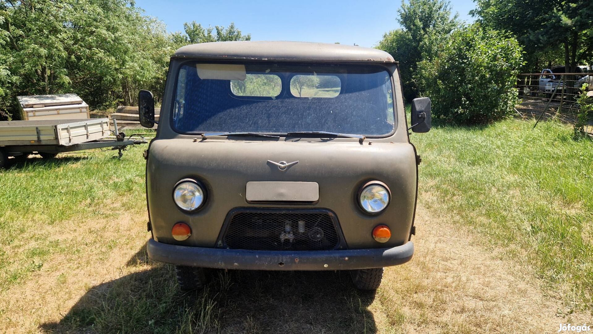 Eladó  uaz 452 okmányok nélkül