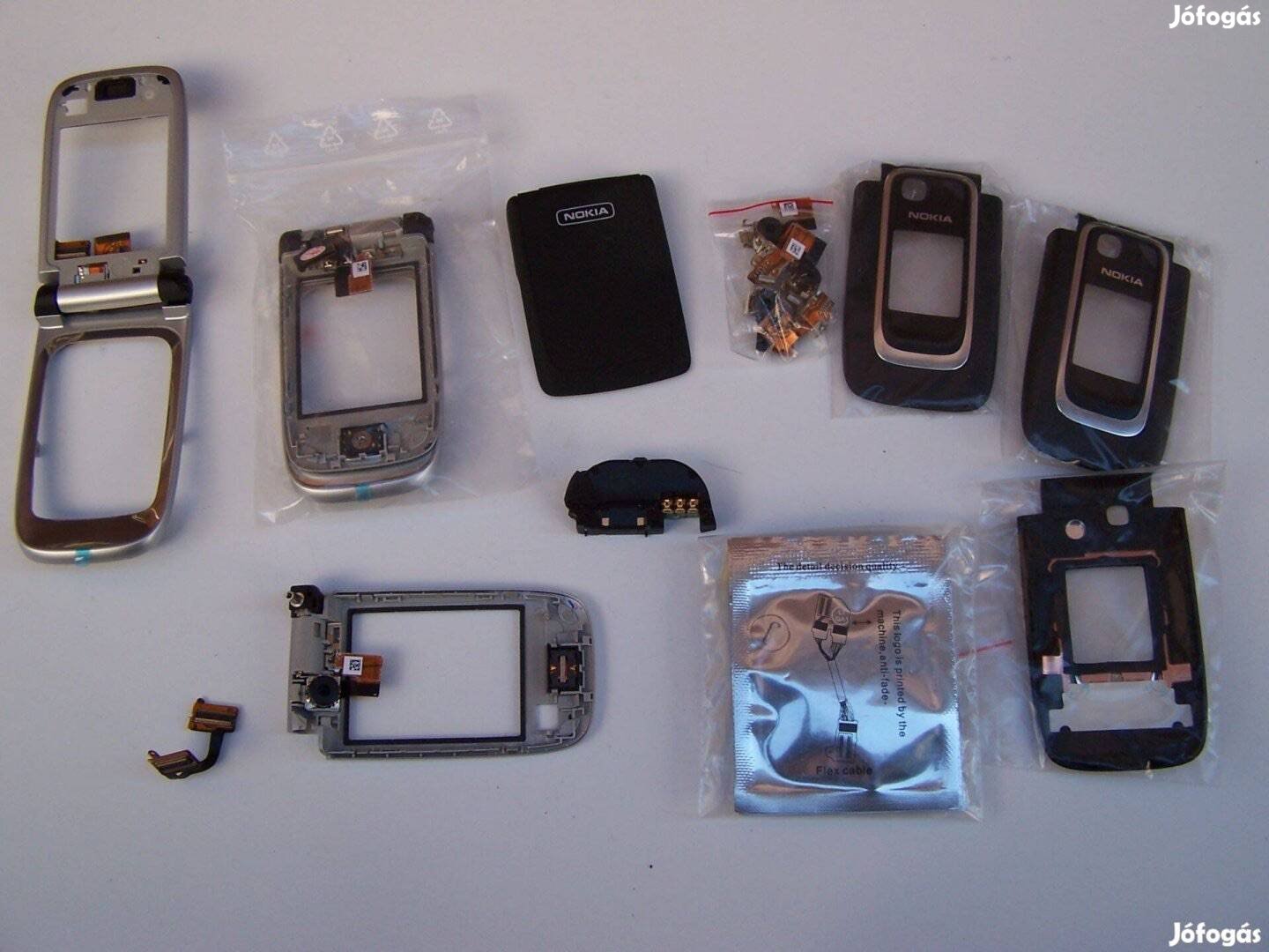 Eladó a fotókon látható Nokia 6131 gyári uj alkatrész