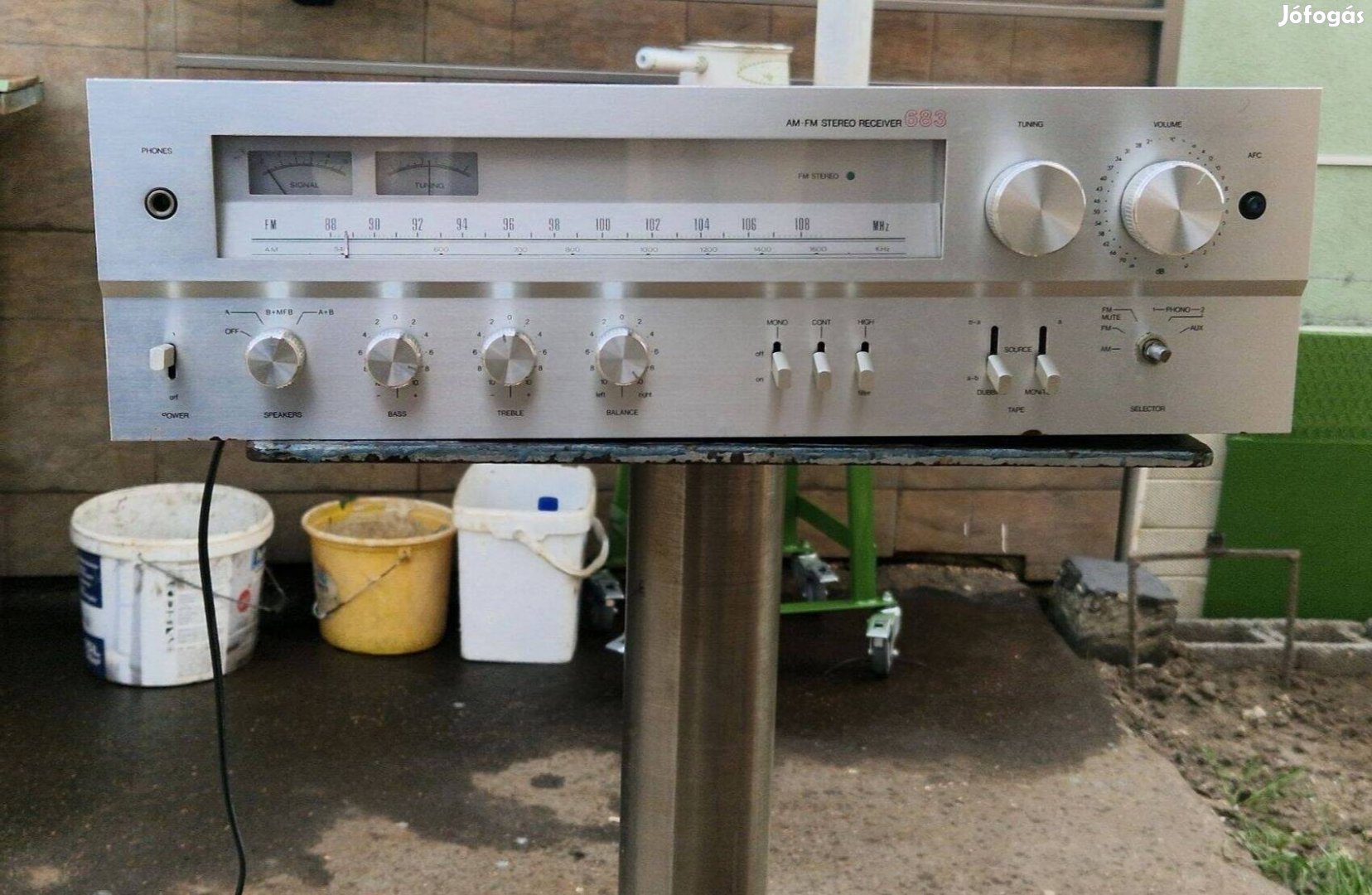 Eladó a képeken látható Philips Ype22AH68322 rádió erősitő