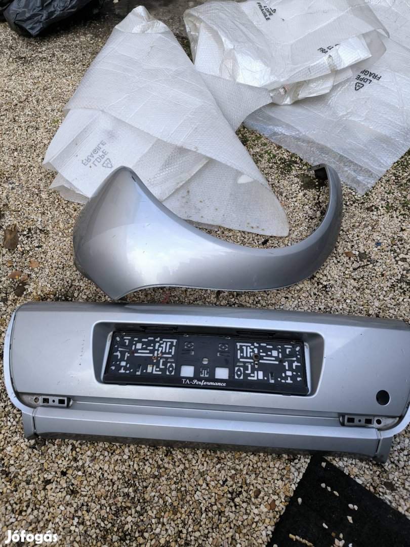Eladó a képeken látható Smart Forfour hátsó lökhárító 