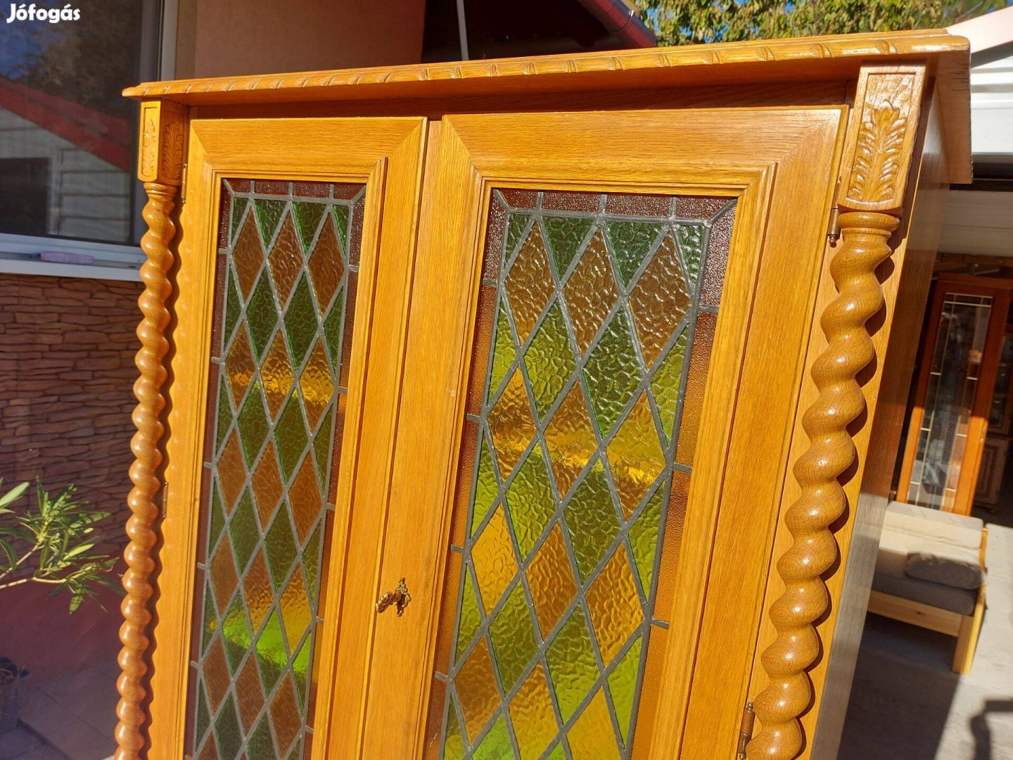 Eladó a képeken látható szép állapotú koloniál ólomberakásos