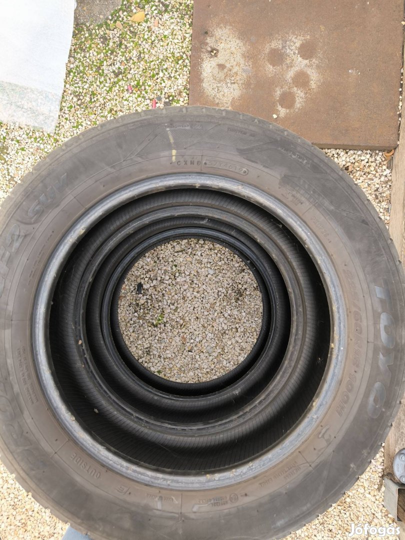 Eladó a képeken látható újszerű Toyo Proxes nyári gumik.