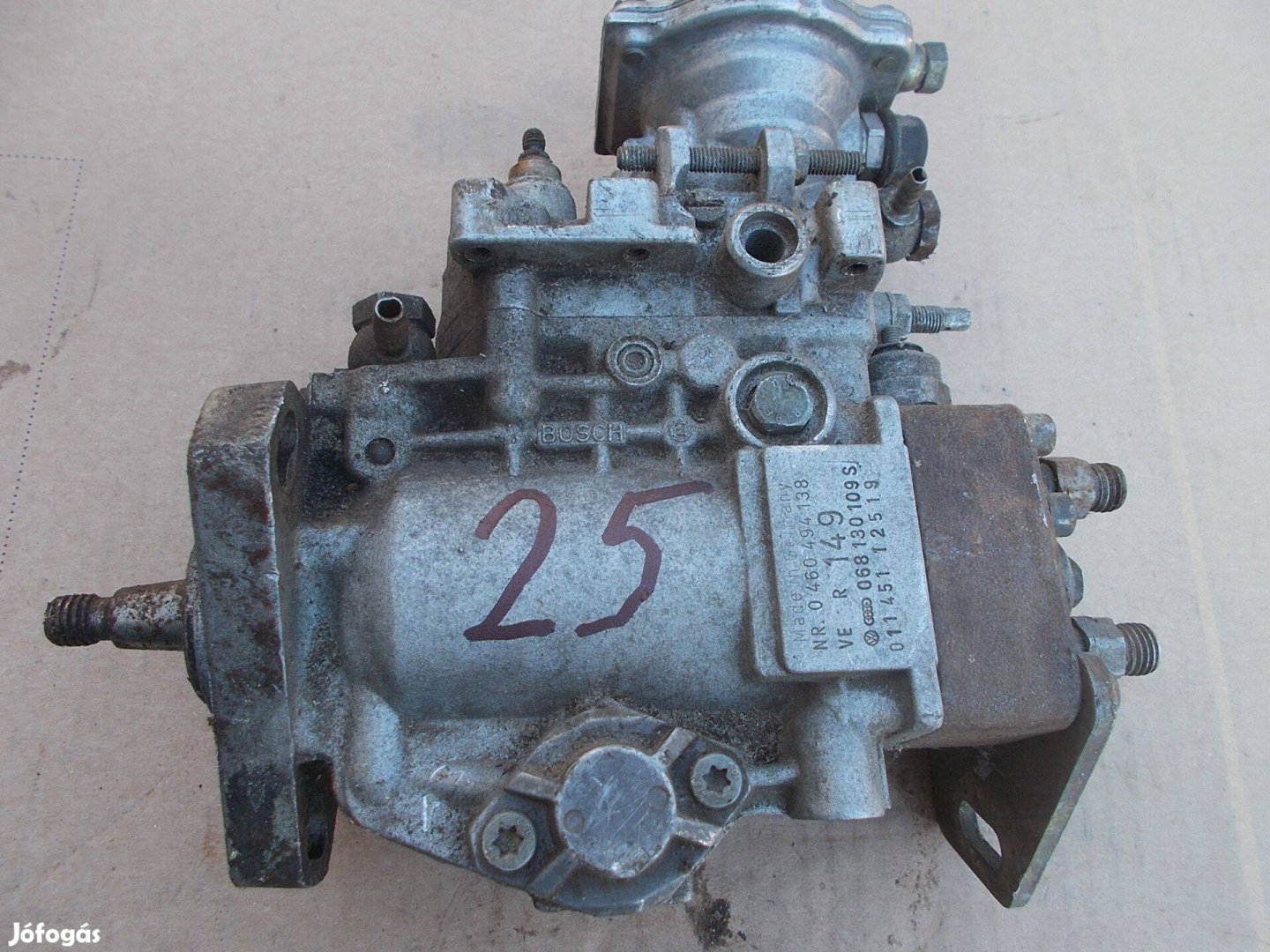 Eladó a képen látható bosch adagoló 25 számú