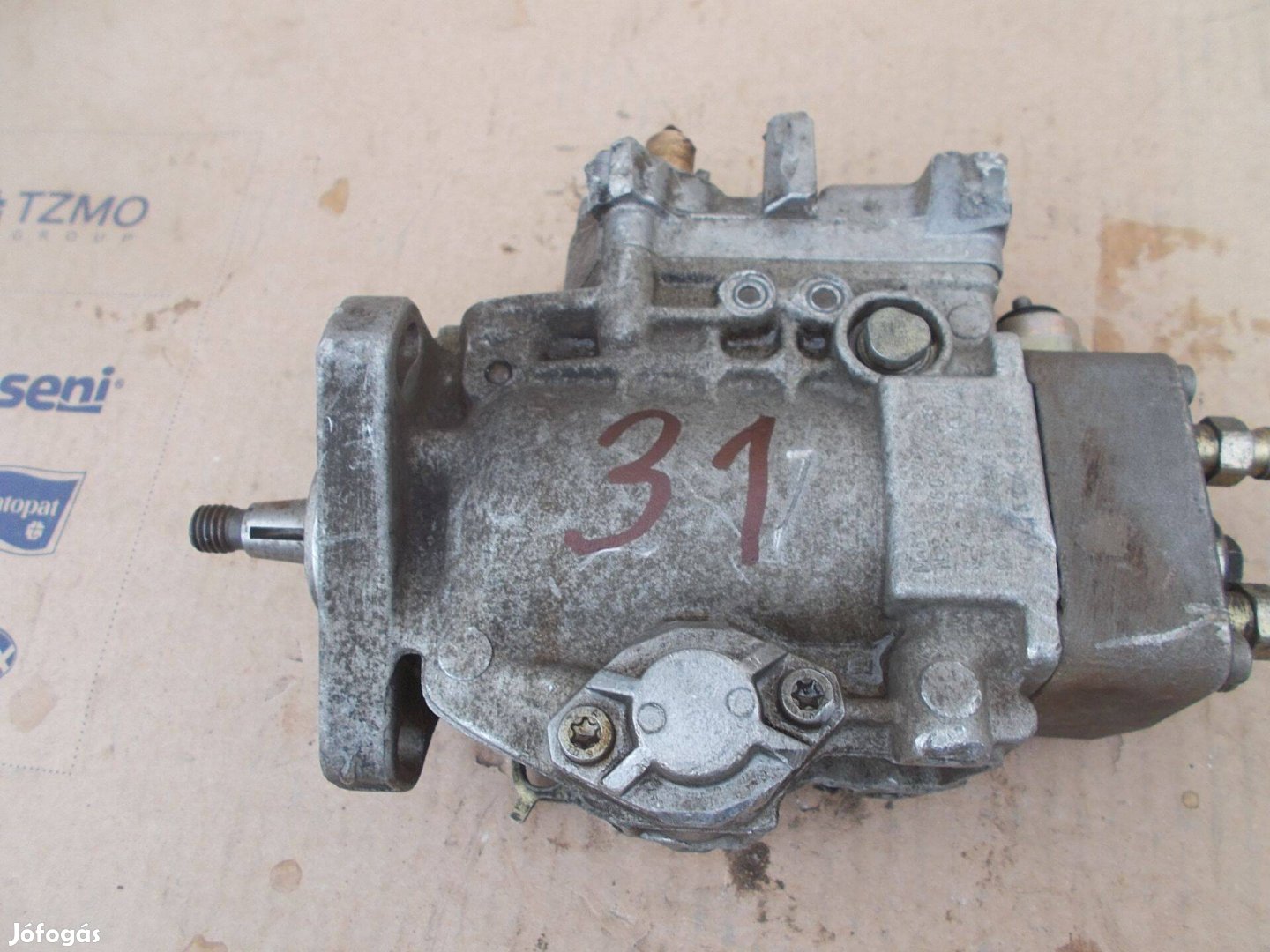 Eladó a képen látható bosch adagoló 31 számú