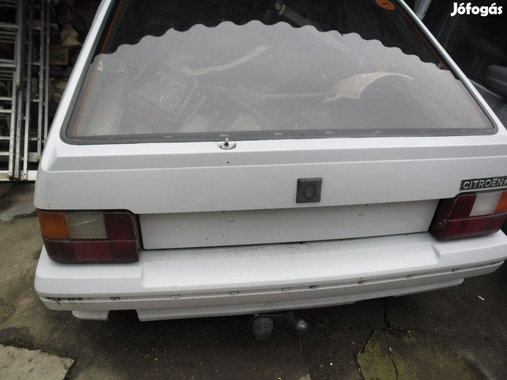 Eladó a képen látható citroen BX karosszéria elemek