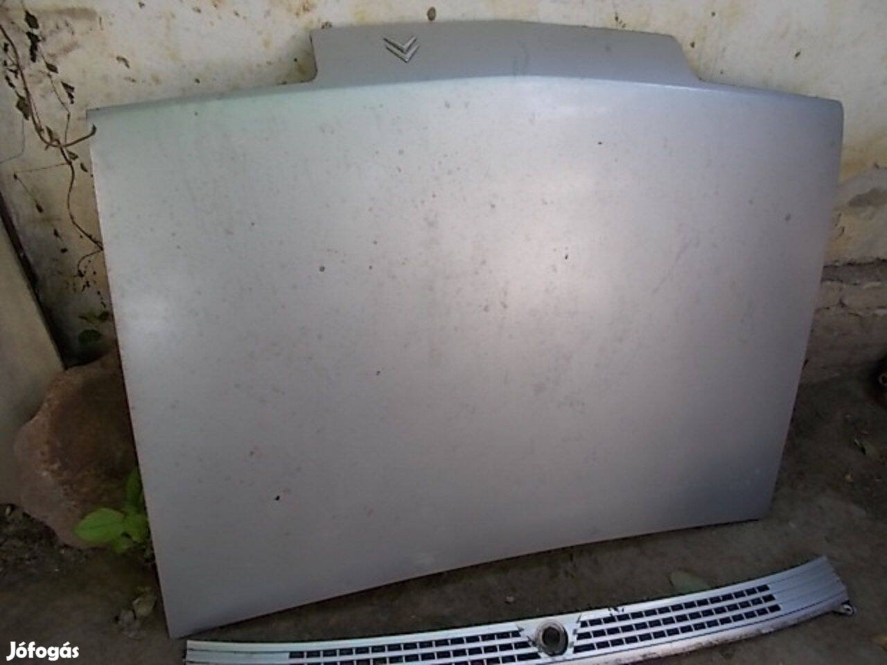 Eladó a képen látható citroen bx karosszéria elemek