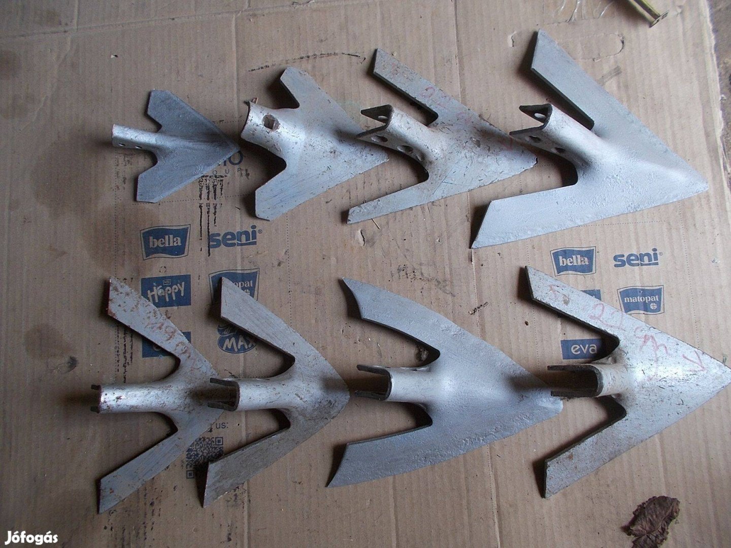 Eladó a képen látható ekefej tartozék csomag jó állapotban 3